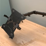 Klip Xtreme presentó soporte para monitor y notebook