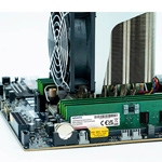 ADATA presenta sus módulos de memoria overclockeados para los Xeon W-3400 y W-2400