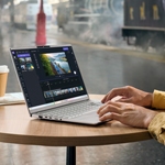 ASUS presenta la nueva Vivobook S 15, su primer PC Copilot+, equipado con las últimas funciones de IA de Windows 11