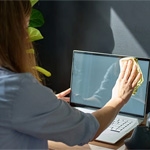 Cómo limpiar correctamente la pantalla de tu computadora sin dañarla
